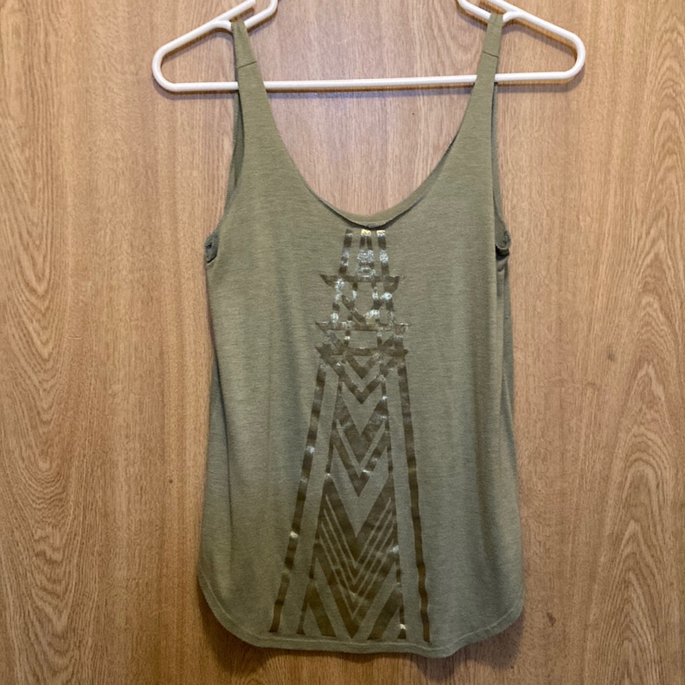 Green graphic Tank Top